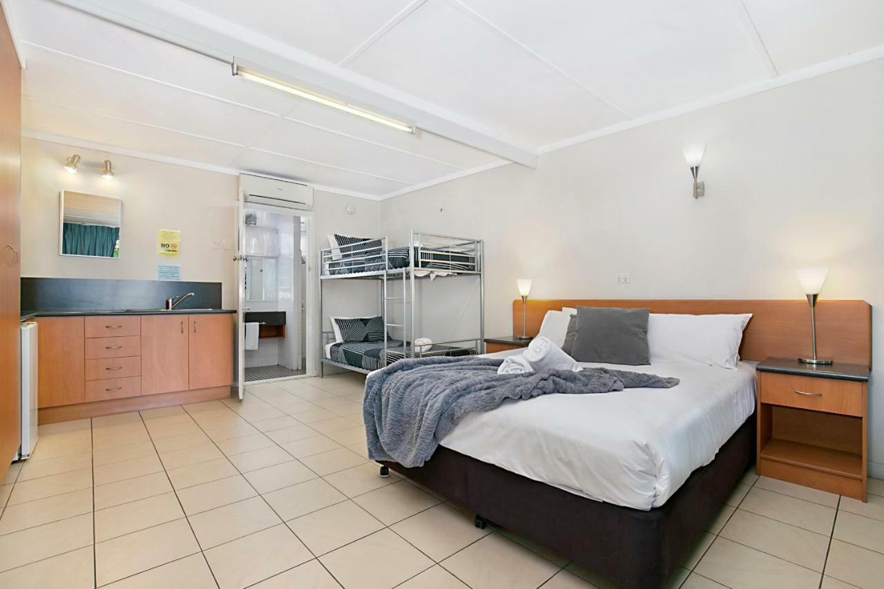 South Gladstone Motel Екстериор снимка